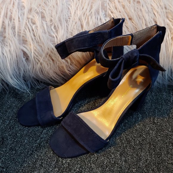 Tommy Hilfiger Shoes - Navy Tommy Hilfiger Bow ankle sandal 9.5